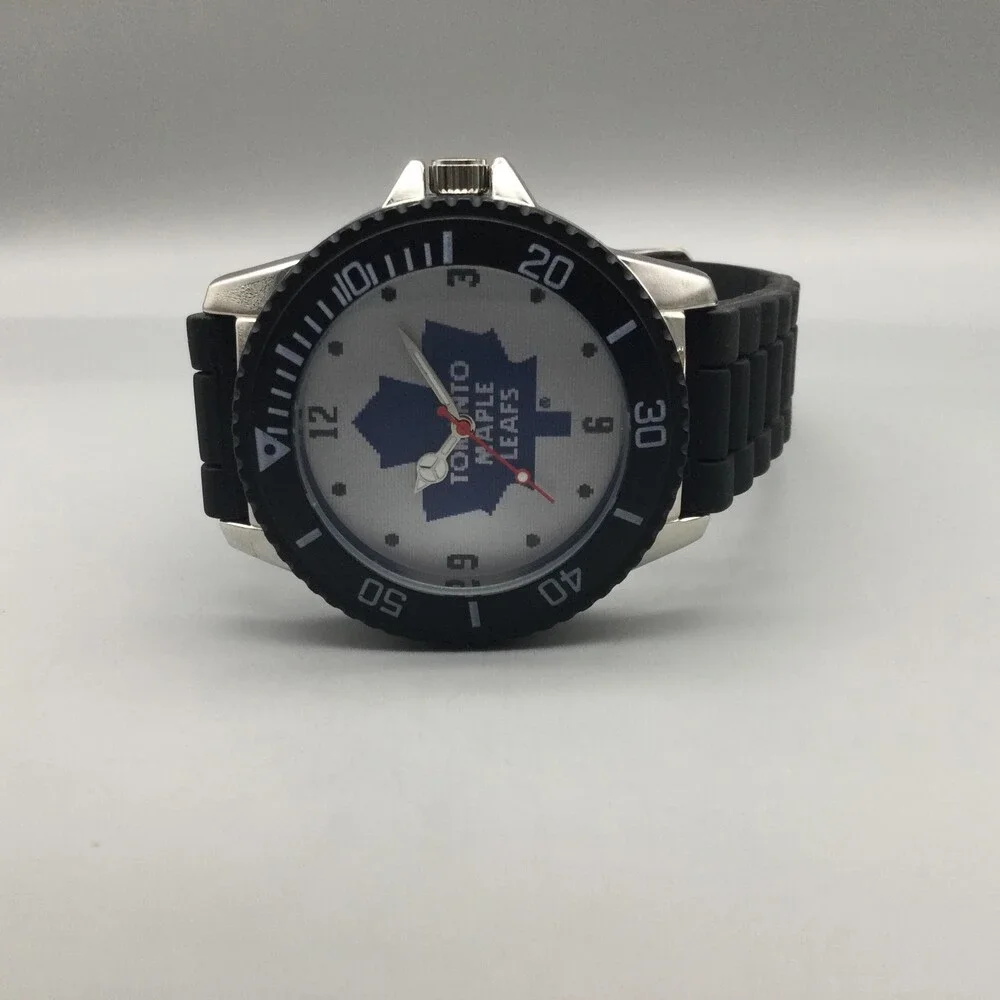 NHL Toronto Maple Leafs Mens Watch 42mm White Dial Black Silicone New Battery